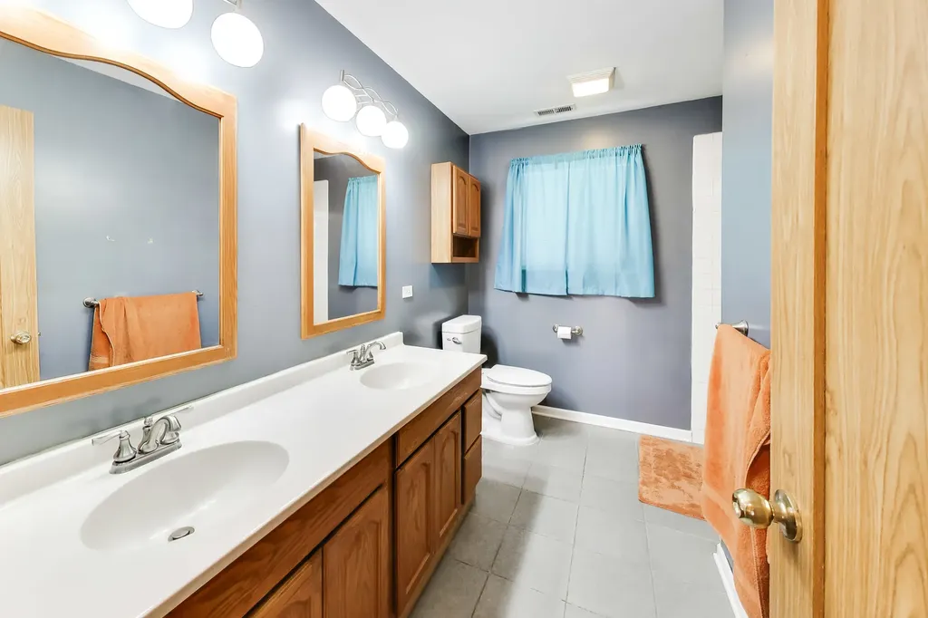 4048 North Major Avenue Chicago IL 60634