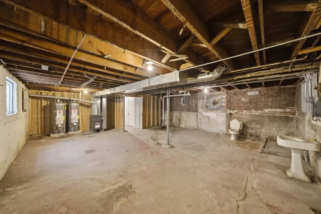 6837 South Morgan Street Chicago IL 60621