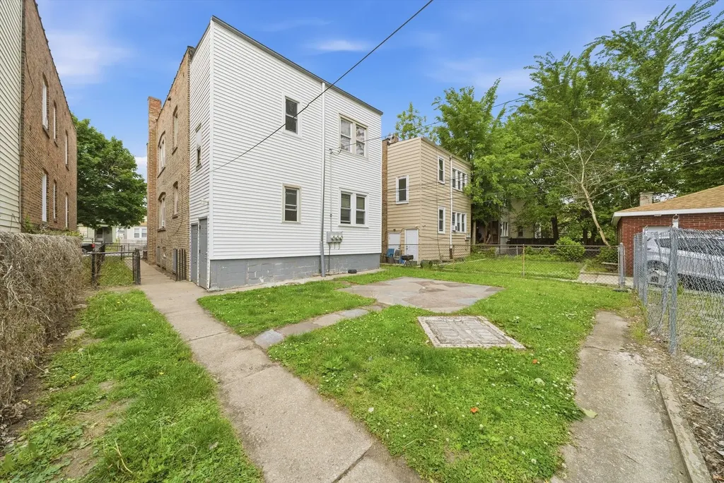 6837 South Morgan Street Chicago IL 60621