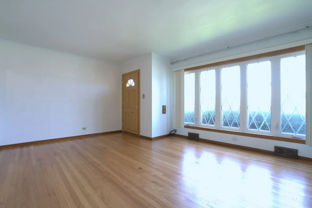 6501 South Kenneth Avenue Chicago IL 60629