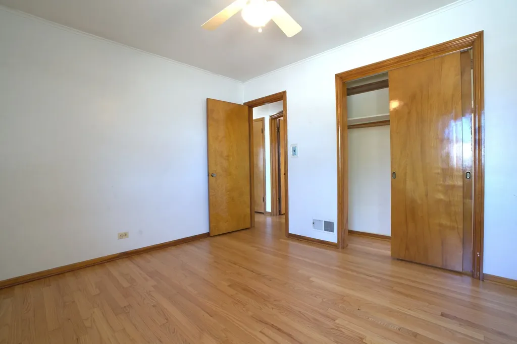 6501 South Kenneth Avenue Chicago IL 60629