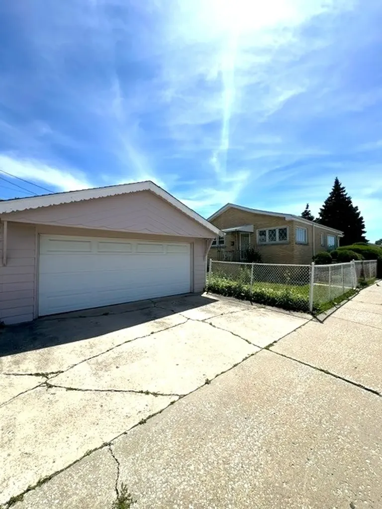 6501 South Kenneth Avenue Chicago IL 60629