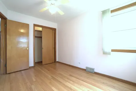 6501 South Kenneth Avenue Chicago IL 60629