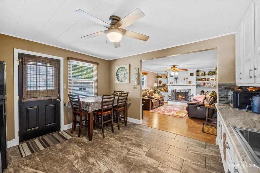 3419 Campbell Street Rolling Meadows IL 60008