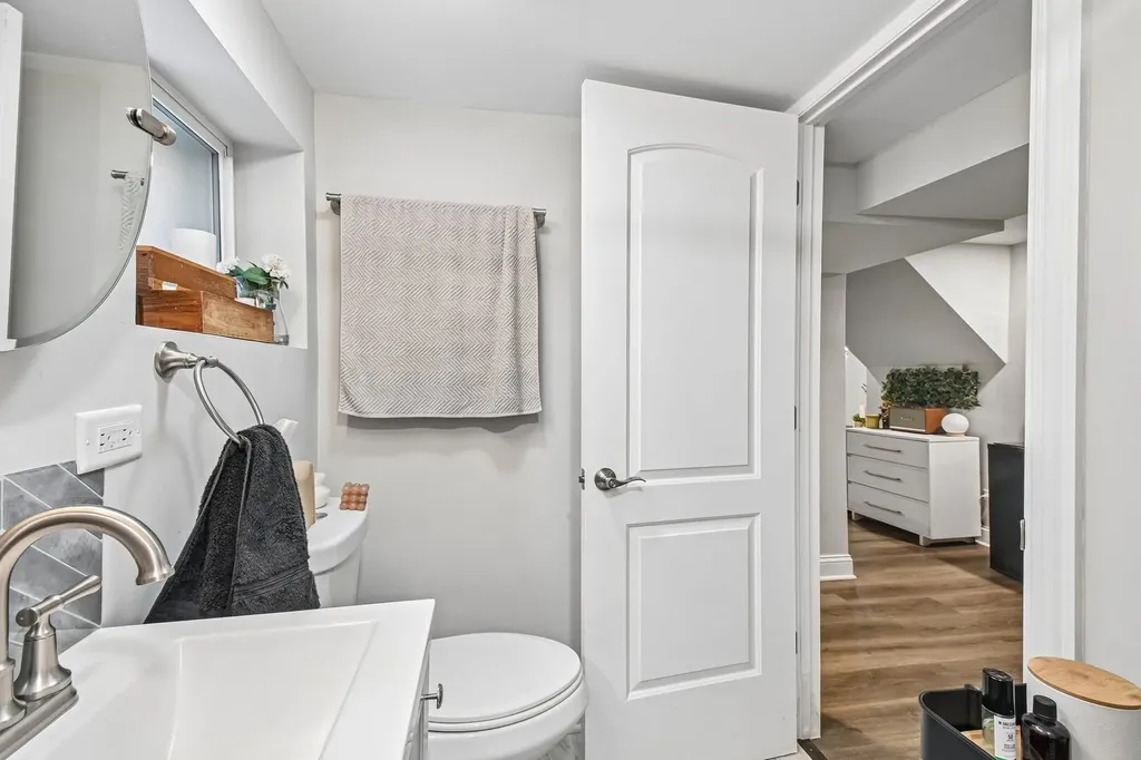 5343 South Kostner Avenue Chicago IL 60632