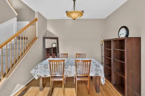 478 Peregrine Parkway Bartlett IL 60103