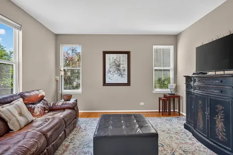 478 Peregrine Parkway Bartlett IL 60103