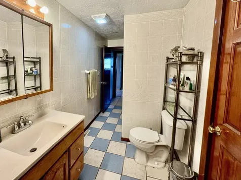 2563 Gurler Road Rochelle IL 61068