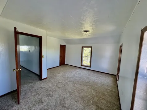 2563 Gurler Road Rochelle IL 61068