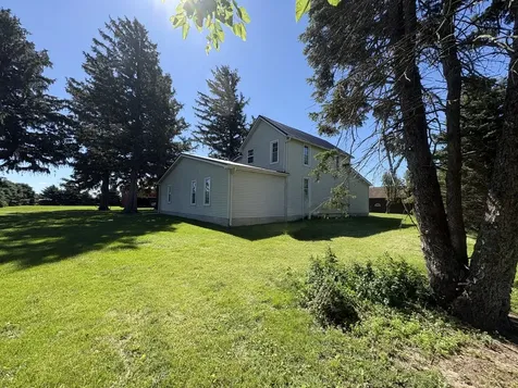 2563 Gurler Road Rochelle IL 61068