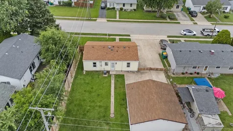 401 Kenyon Avenue Romeoville IL 60446