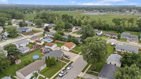 401 Kenyon Avenue Romeoville IL 60446