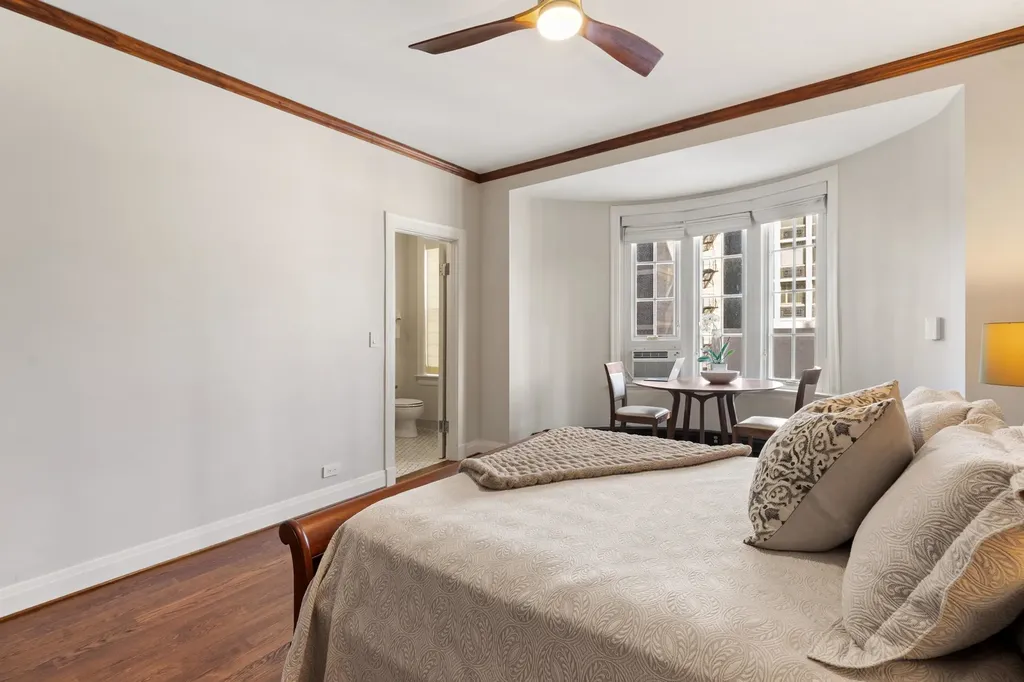 70 East Scott Street Chicago IL 60610