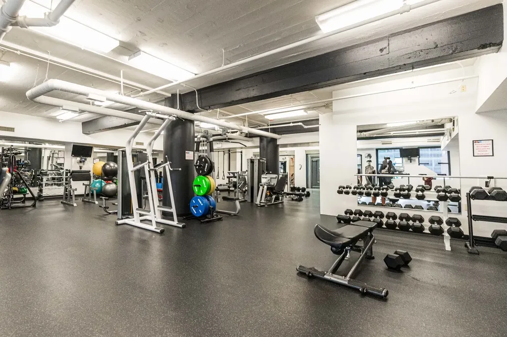 165 North Canal Street Chicago IL 60606