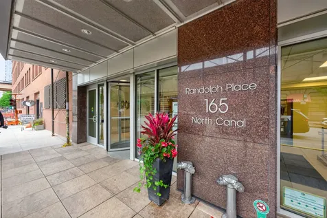 165 North Canal Street Chicago IL 60606
