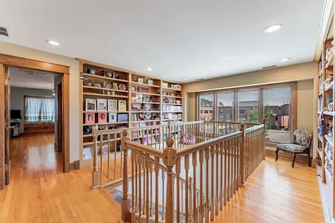 2901 North 76th Court Elmwood Park IL 60707