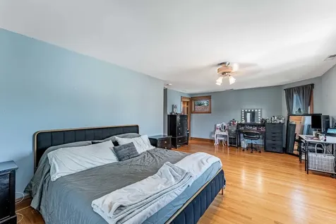 2901 North 76th Court Elmwood Park IL 60707