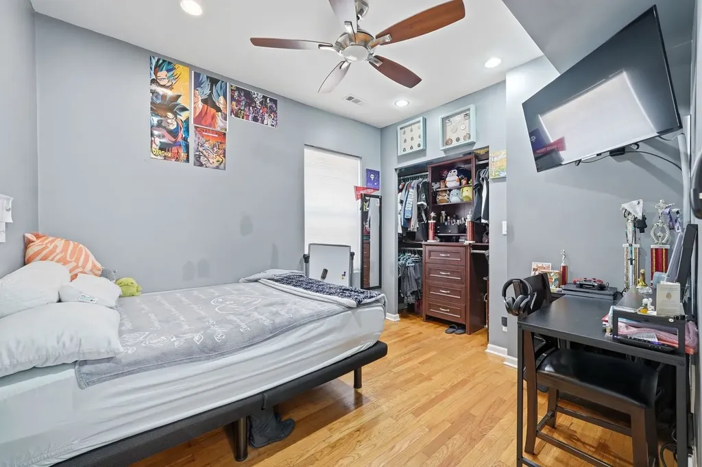 4840 West Wabansia Avenue Chicago IL 60639