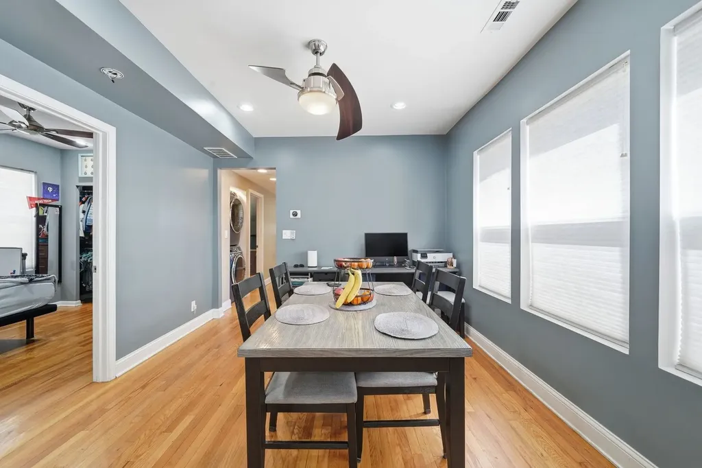 4840 West Wabansia Avenue Chicago IL 60639