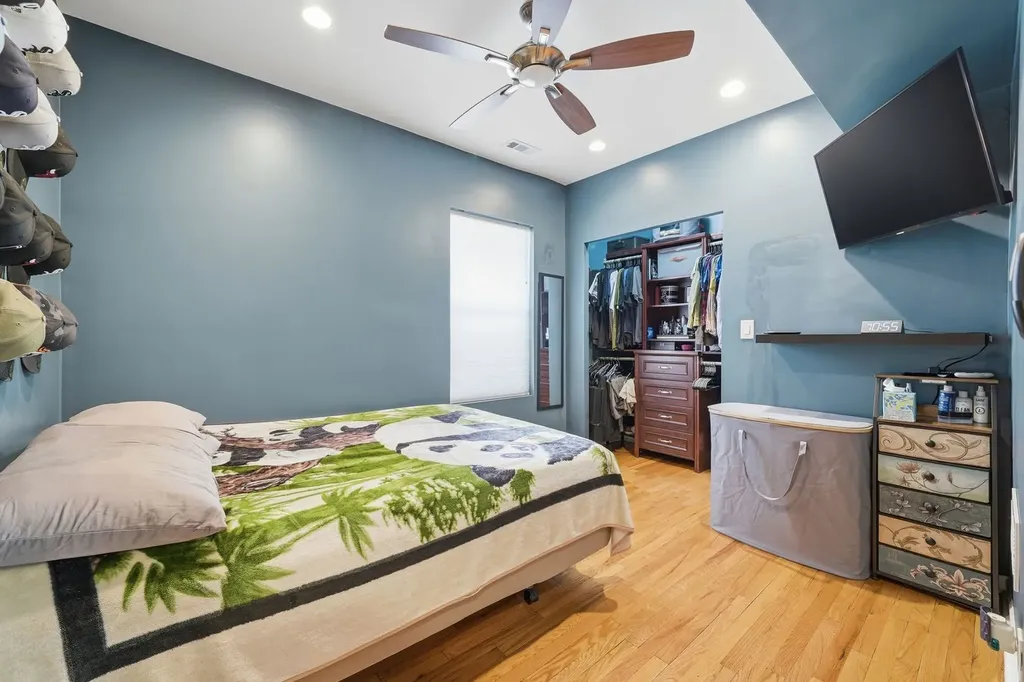 4840 West Wabansia Avenue Chicago IL 60639