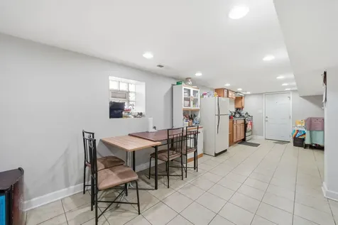 4840 West Wabansia Avenue Chicago IL 60639