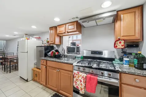 4840 West Wabansia Avenue Chicago IL 60639