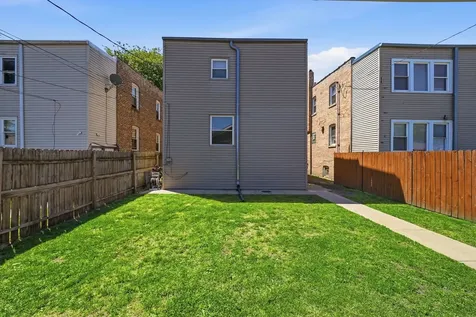 4840 West Wabansia Avenue Chicago IL 60639