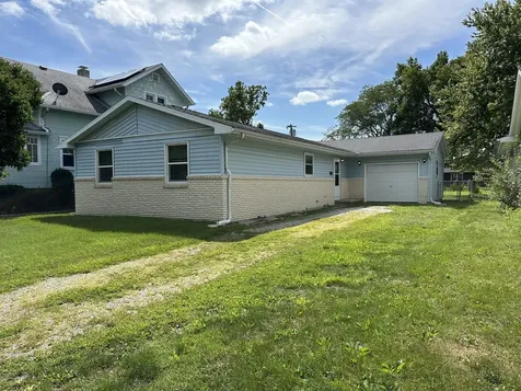 108 South Richman Street Villa Grove IL 61956