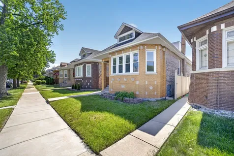 9112 South Aberdeen Street Chicago IL 60620