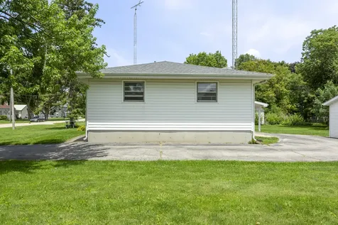 403 North 3rd Street Malta IL 60150