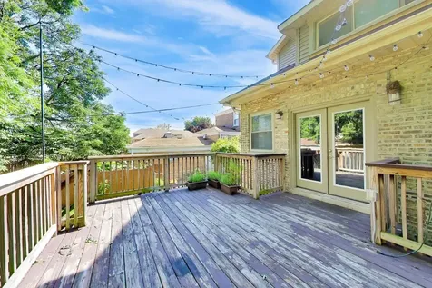 3747 Wisconsin Avenue Berwyn IL 60402