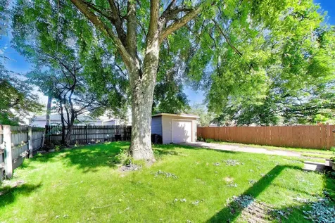 3747 Wisconsin Avenue Berwyn IL 60402