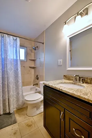 5728 Plymouth Avenue Downers Grove IL 60516