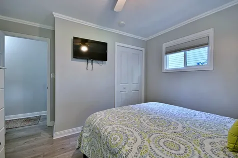 5728 Plymouth Avenue Downers Grove IL 60516