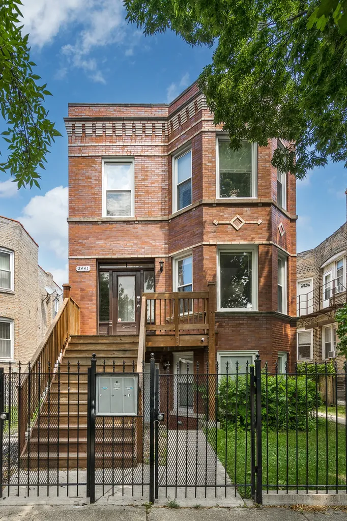 2441 North Harding Avenue Chicago IL 60647