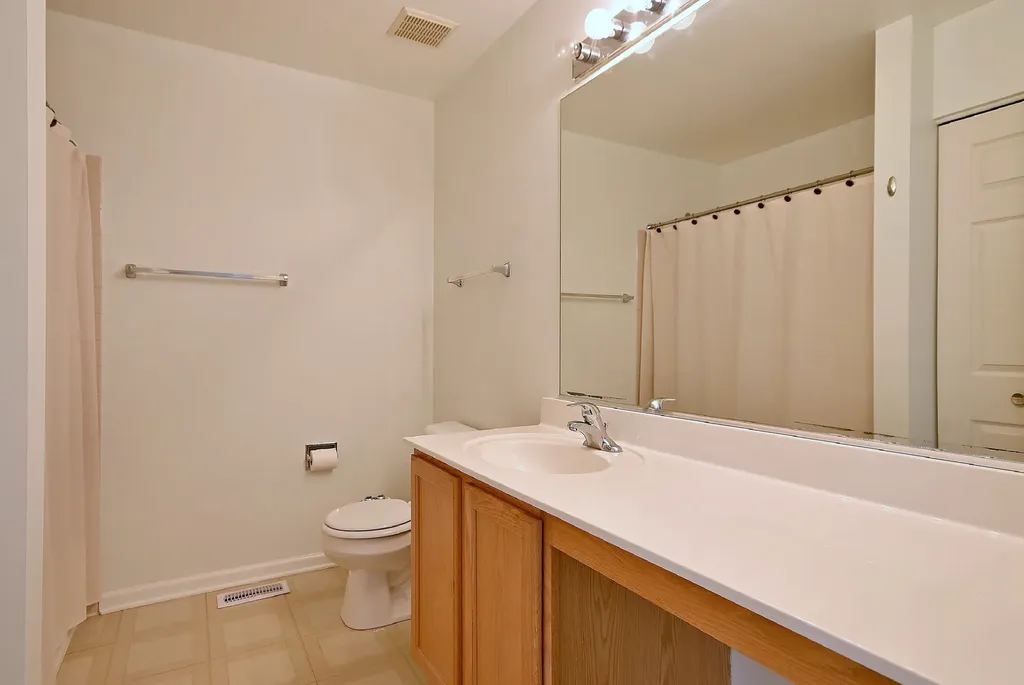 2378 Overlook Court Naperville IL 60563