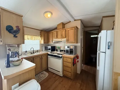 11-236 Woodhaven Lakes Sublette IL 61367