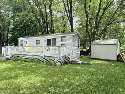 11-236 Woodhaven Lakes Sublette IL 61367