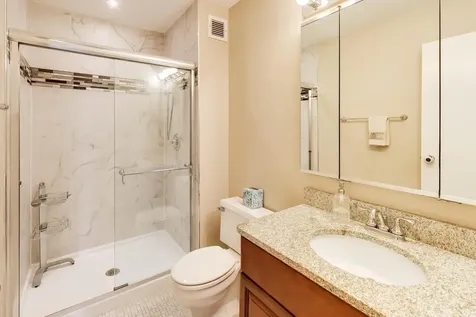 701 Forum Square Glenview IL 60025