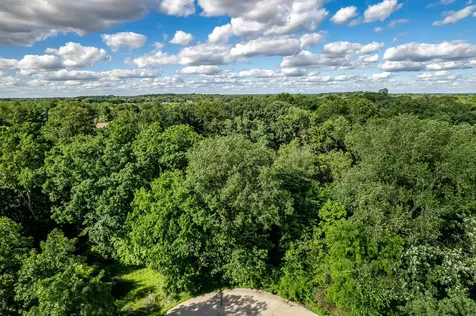 217 New Forest Road SW Poplar Grove IL 61065
