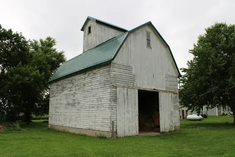 4149 School Road Chadwick IL 61014