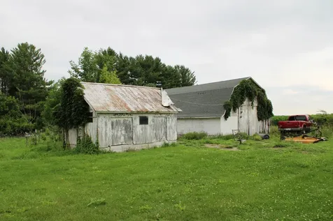 4149 School Road Chadwick IL 61014