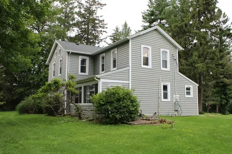4149 School Road Chadwick IL 61014