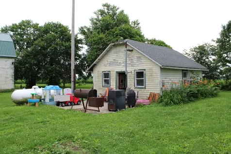 4149 School Road Chadwick IL 61014