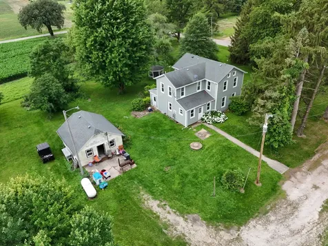 4149 School Road Chadwick IL 61014