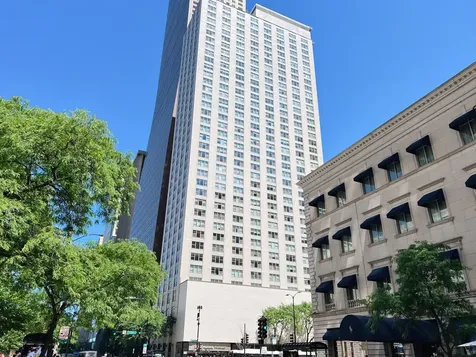 777 North Michigan Avenue Chicago IL 60611