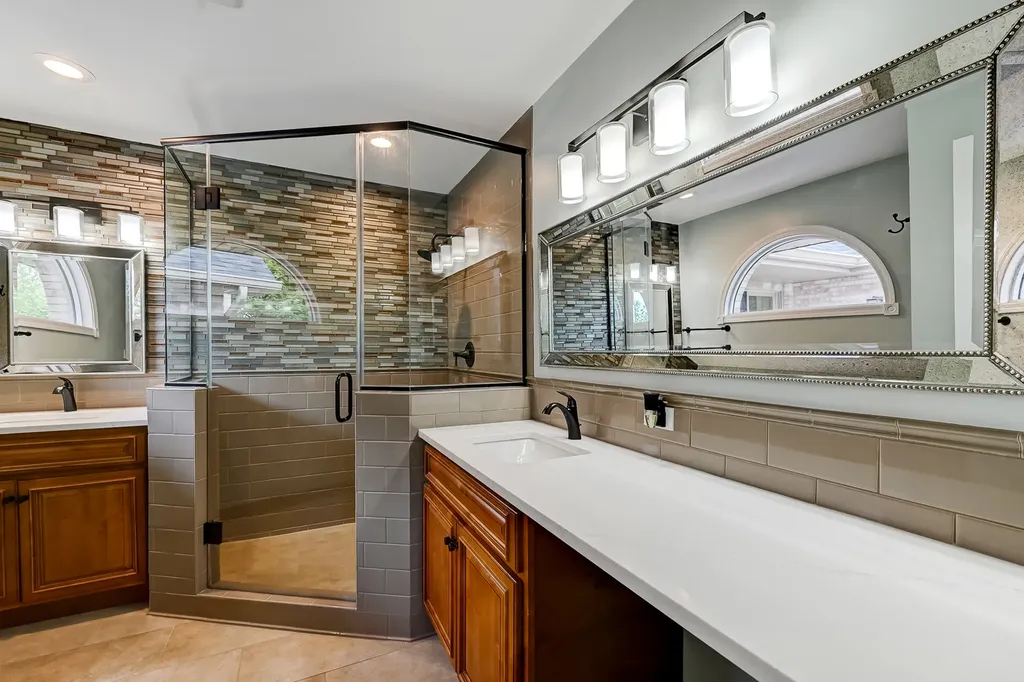 10809 West 142nd Street Orland Park IL 60467