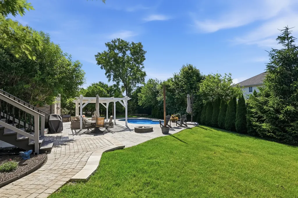 10809 West 142nd Street Orland Park IL 60467