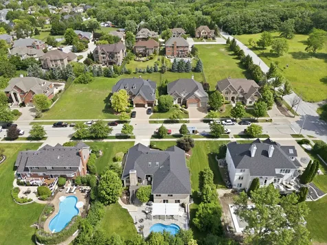 10809 West 142nd Street Orland Park IL 60467