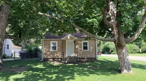 7631 Elm Avenue Machesney Park IL 61115
